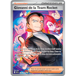 Giovanni de la Team Rocket...